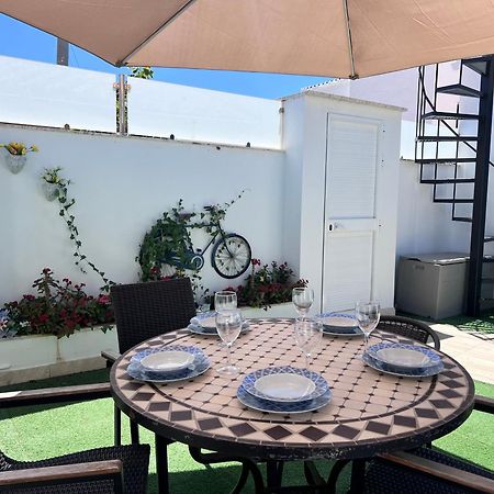 Pirata Bungalow Sea Front Estepona Exterior foto